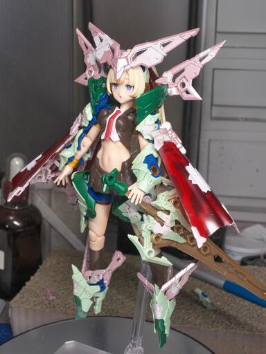 メガミデバイス BUSTER DOLL パラディン 色塗り完成 左前から